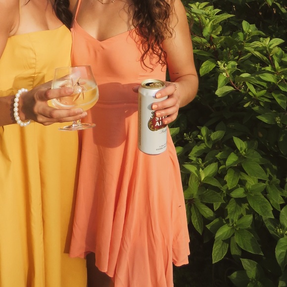 2/$25 Coral Aritzia Talula Summer Dress - Picture 2 of 7